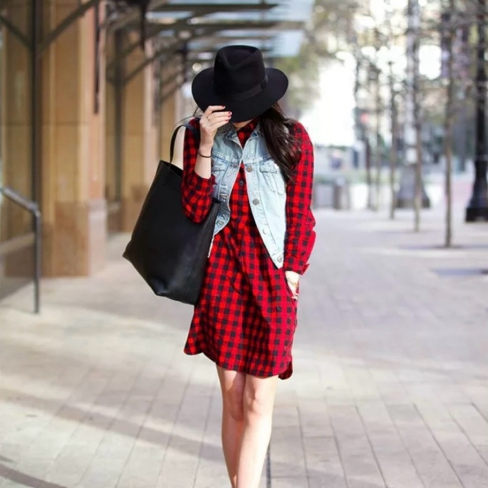 EUC Madewell Red and Black Plaid Daywalk Flannel Shirt Dress